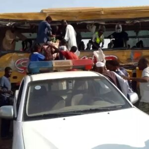 sudanda trafik kazasi 13 olu 23 yarali bfBesRh4