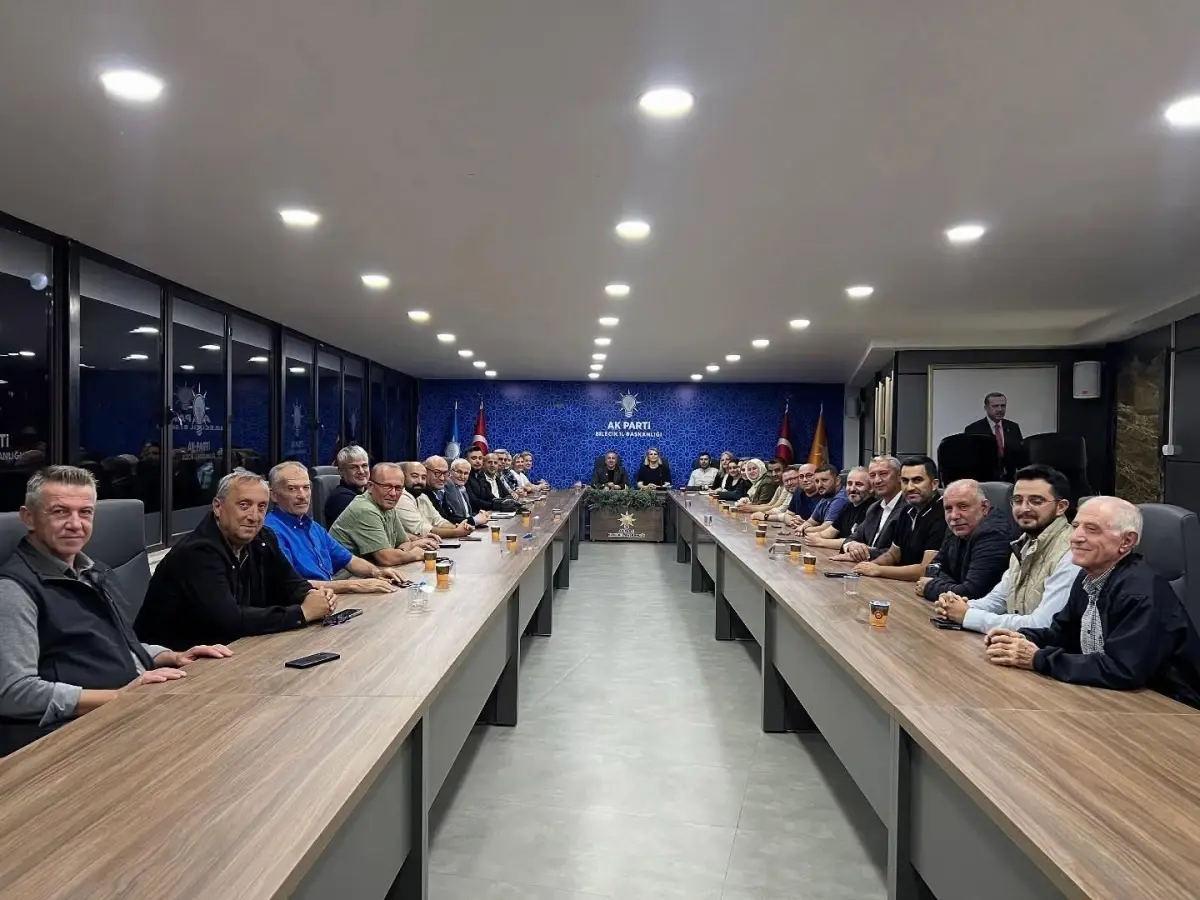 ak parti bilecikte yonetim kurulu toplantisi 79vYUskG