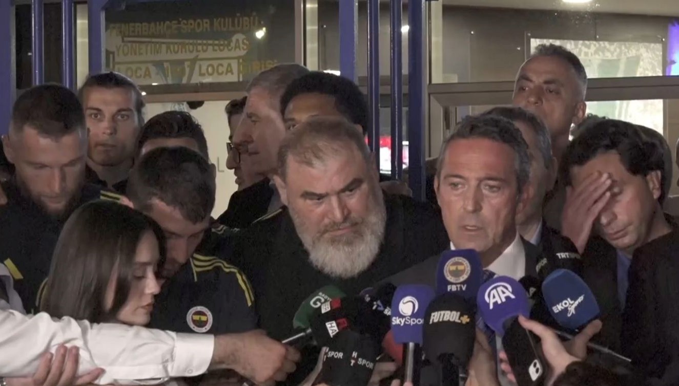 fenerbahce baskani ali koctan cok sert aciklama bu adamin kim oldugunu herkese gosterecegim ReScJmV6