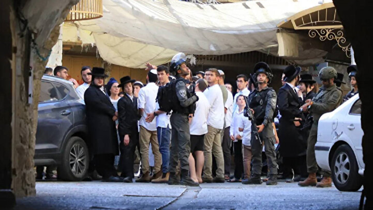 mescid i aksaya baskin kUCU3r6t