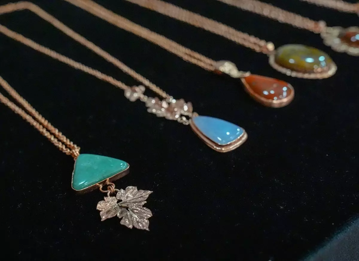 elektrik tesisatinin eskiyen bakir kablolari sifir atik temasiyla degerli takilara donustu 5E8C2MG1.jpg