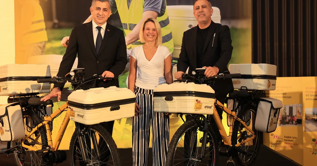 eti sari bisiklet afet bisikleti acilimini hayata geciriyor r7iD1HRm.webp