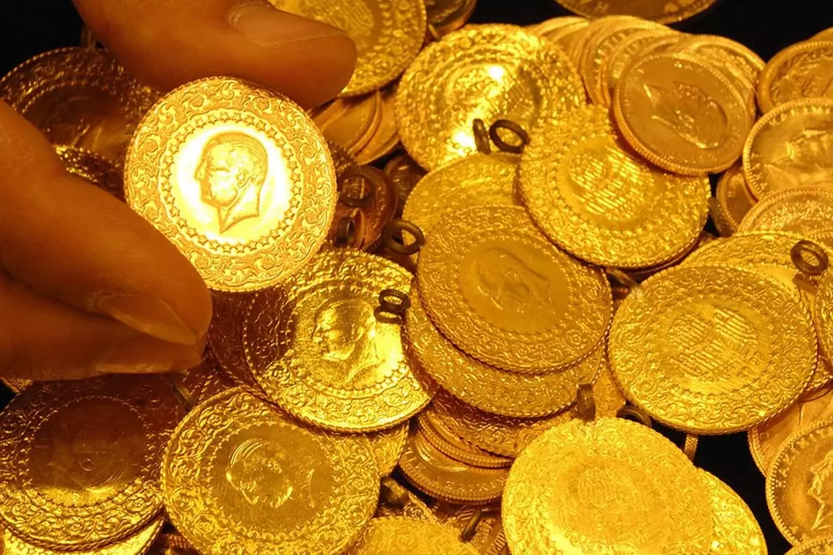 gozler saat 1530a cevrildi altinda dengeler bugun degisecek A9vh1uwb.jpg