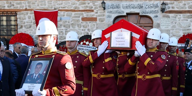 jandarma kom daire baskani aksitin cenazesi defnedildi v8YGmMG4.jpg