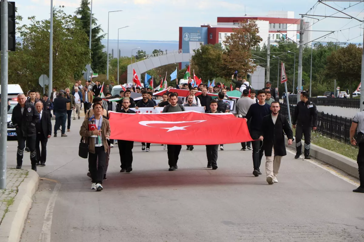 omu ogrencileri israili protesto edip filistine destek verdi I3agHvxw