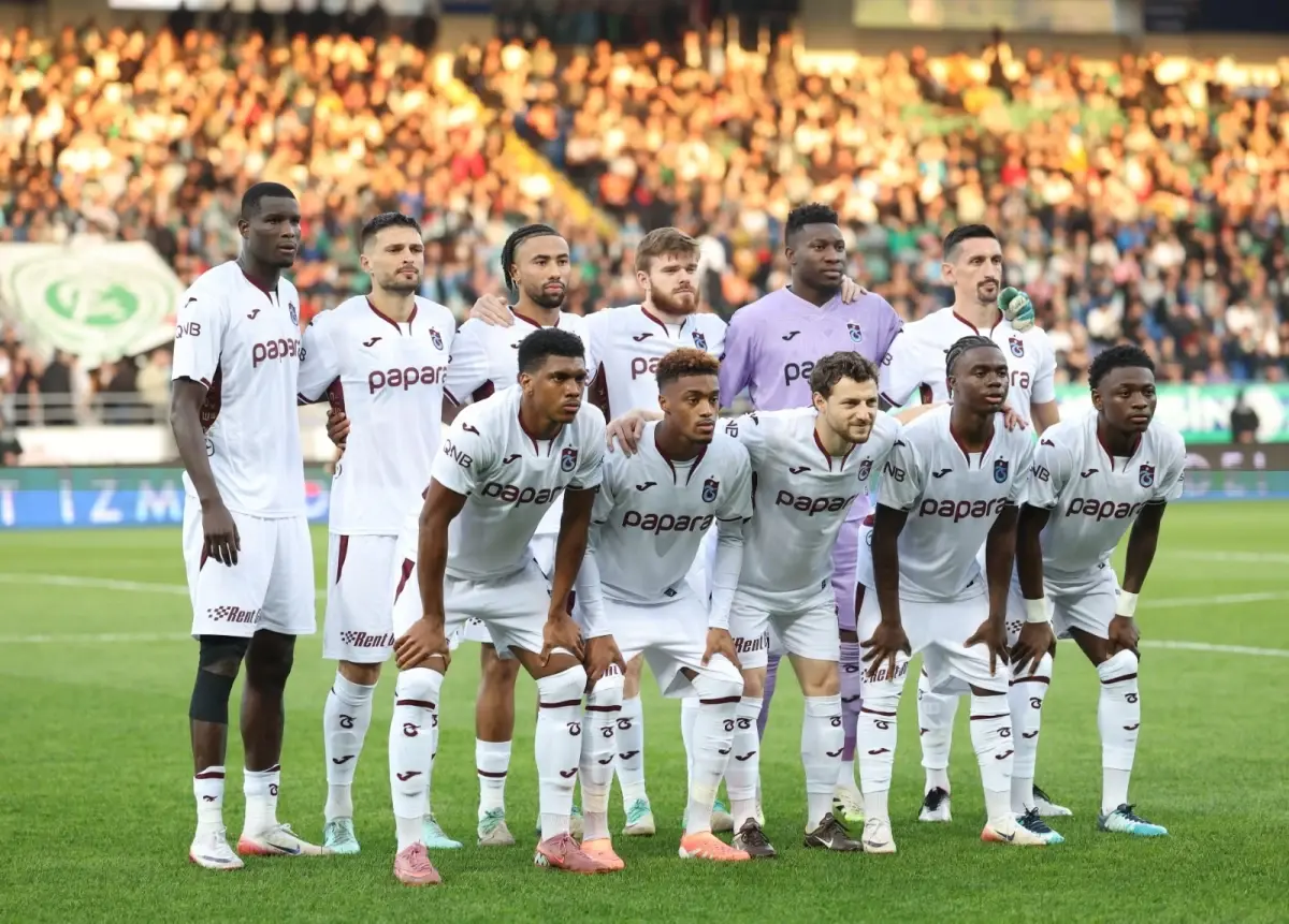 trabzonspor rizesporu 2 1 maglup etti LvgRNYVE.jpg