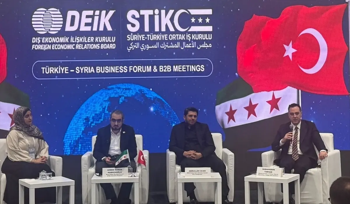 11. Dünya Helal Zirvesi Devam Ediyor