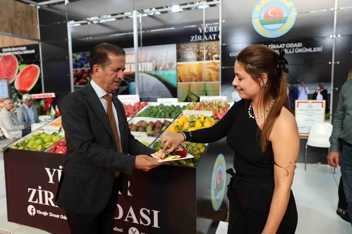 adanada tropikal meyve saskinligi gkJWVx6g.jpg