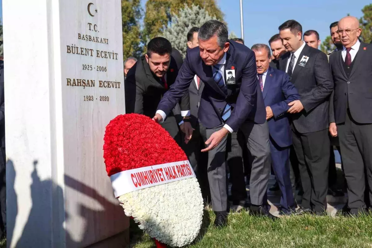 ozgur ozelden demirtas yorumu TAcHZzEe.jpg