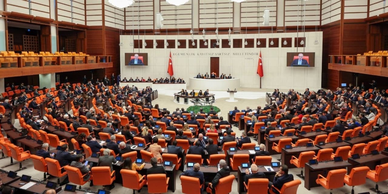 CHP AKP’nin gizlediği sözleşmelerin maliyetini açıkladı