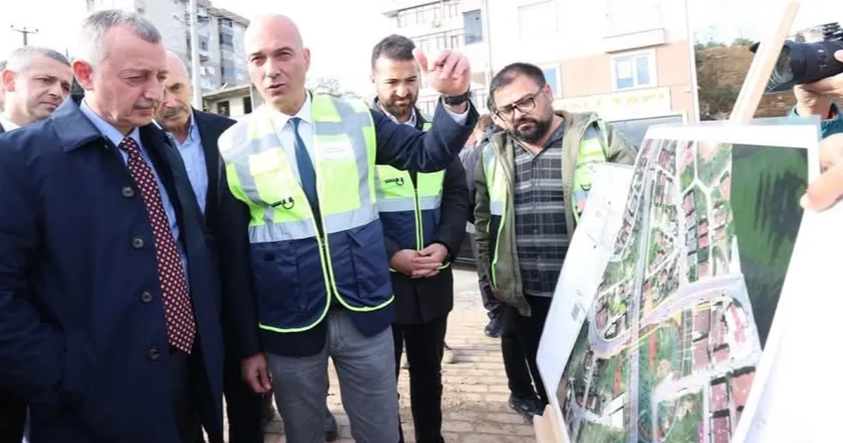 Kocaeli’de Başkan Büyükakın, Eskihisar Kavşağı’nda son durumu inceledi