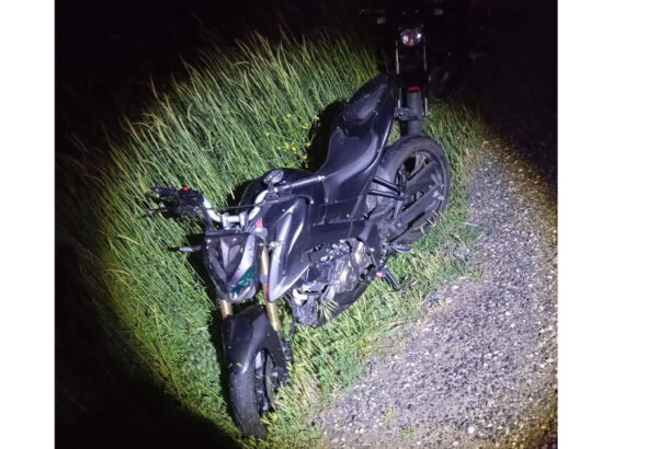 bilecikte-kontrolden-cikan-motosiklet-devrildi-ph4XBZBF