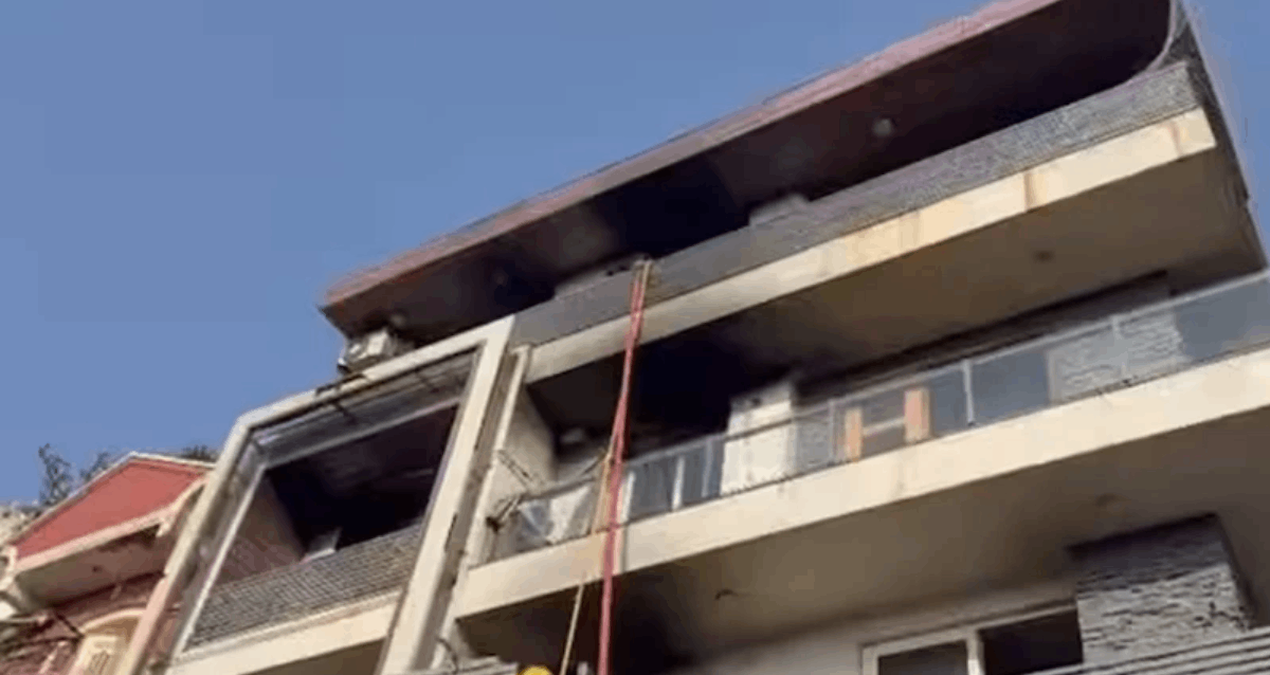 Yeni Delhi’de Klima Patlaması: 9 Kişi Hayatını Kaybetti
